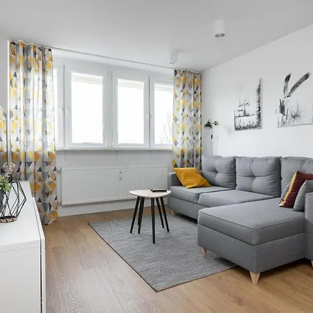 Ochota Homely Apartment Warsaw Exterior photo